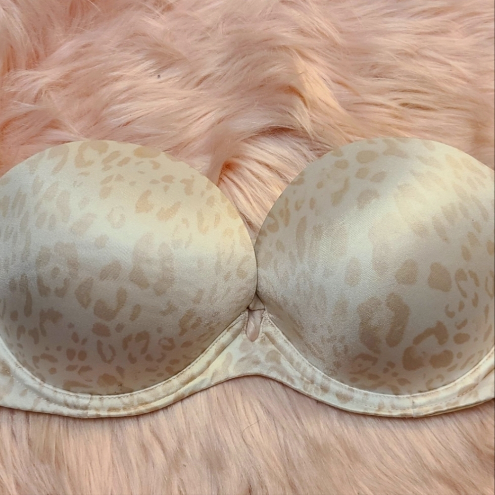 VS strapless bra